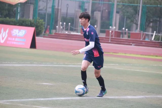 英超-格瓦迪奥尔破门 曼城客场1-2伯恩茅斯